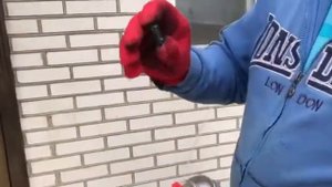 Как извлечь из перфоратора сломанный SDS?! Проблему решено!
