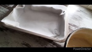 Быстрый фруктовый пирог на кислом молоке.