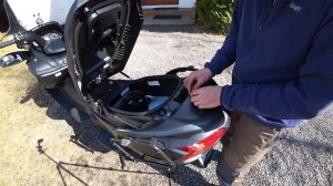Suzuki Burgman 650 pannier holder for side cases Givi PL3104 Part 2