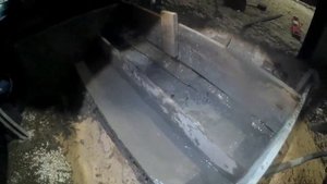 В этом видео мы заливаем ступени на террасе/ Поднимаем и выравниваем канализационные люки