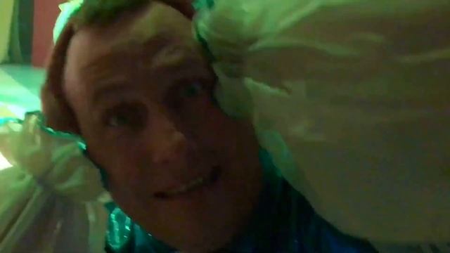 ВЛОГ: backstage музыкальной сказки «Алиса в зазеркалье». Владимир в закулисье. День 1 смотреть онлайн