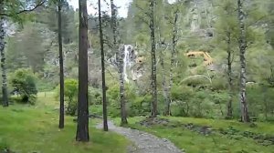 Горный Алтай. На лодке по Катуни Камышлинский водопад