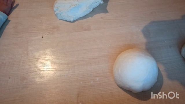 Пицца с ананасом и курицей?
