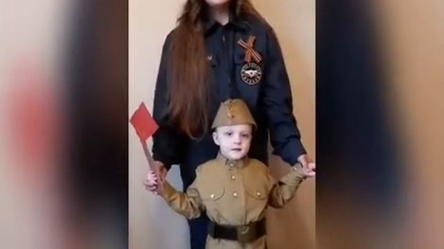 МБДОУ "Детский сад № 40". Стихи Победы. Группа "Солнышко" - Н.Иванова "Что за праздник?" смотреть онлайн