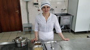 Как приготовить "Кашу Здоровье" и "Борщ" в школьной столовой