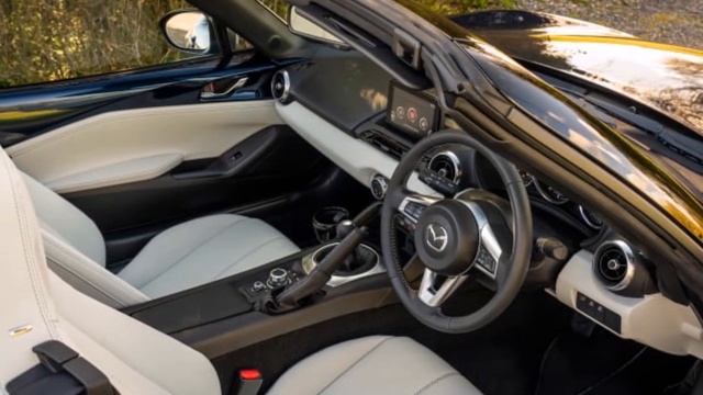 New Mazda MX-5 Sport Venture 2021 review смотреть онлайн