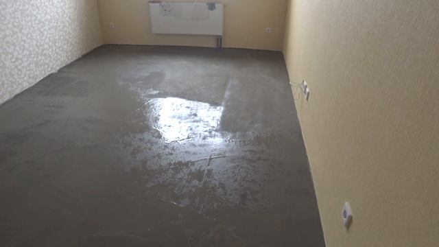 Наливной пол плиточным клеем.