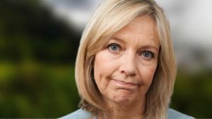 Она полюбила его в юности, но он выбрал её подругу. А когда подруги не стало, она предложила жить…