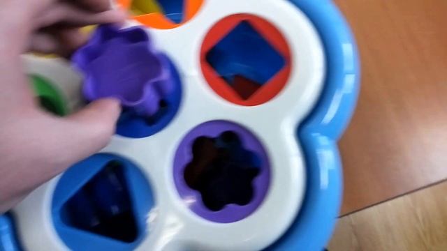 Игра-сортер для малышей Маргаритка Quercetti 0242 смотреть онлайн