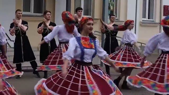 С Днем народного единства! смотреть онлайн