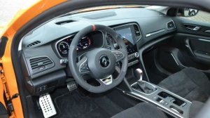 Новый Renault Megane RS Trophy