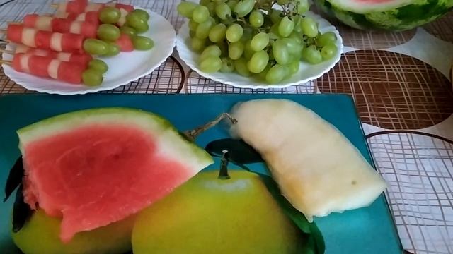 ???ФРУКТОВОЕ  КАНАПЕ . ЗАКУСКА НА ШПАЖКАХ.??