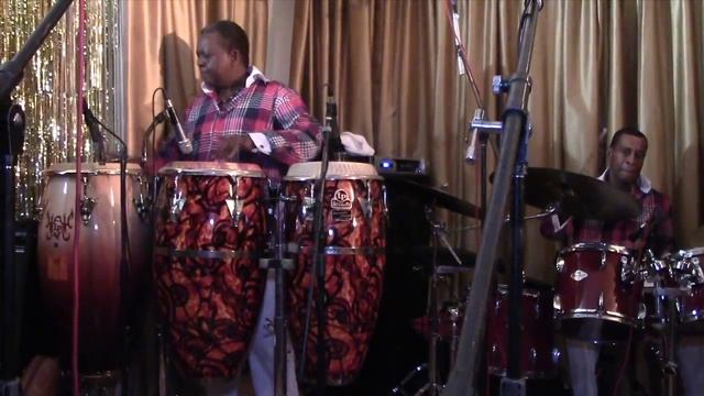 Lucky @ PNP 10th Anniversary "Samba Pati" смотреть онлайн