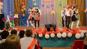 танец на последний звонок