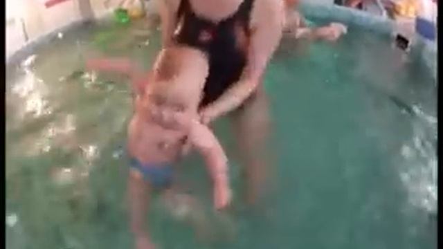 Детский медицинский бассейн смотреть онлайн
