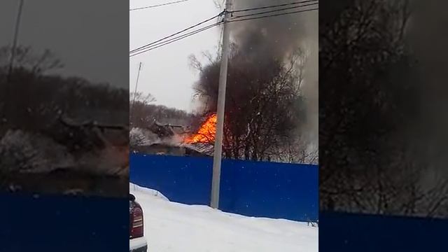 Пожар в Домодедово смотреть онлайн