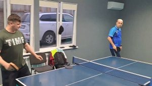 Какая ракетка лучше крутит мяч?!?!Stiga Cybershape vs Donic Waldner Gold