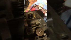 распредвал и коромысло 165 FMM