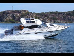 Обзор катера Aquador 30 HT| Yachts Expert