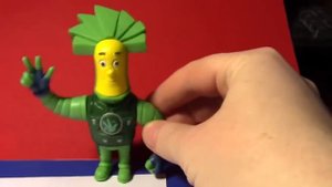 Игрушки Фиксики делают ЦВЕТНУЮ ПЕНУ
