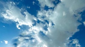 Футаж-фон.?Небо с облаками.⛅