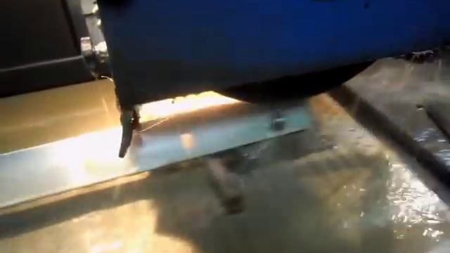 Шлифовка ножка гильотины на новом плоскошлифе под углом смотреть онлайн