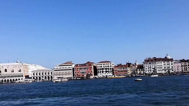 Венеция Малый канал Вид на Венецию из катера смотреть онлайн