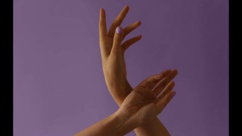 10 самых популярных примет и суеверий. Значение и толкование