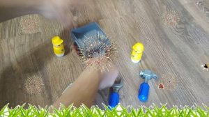 Маша и Медведь.  Машинка с прицепом помогает Маше отвезти мёд для Мишки. Непоседа..mp4