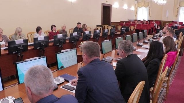 Смолянам рассказали о защите прав предпринимателей в Смоленской области