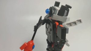 камера мен титан против спикер мен титан мини лего