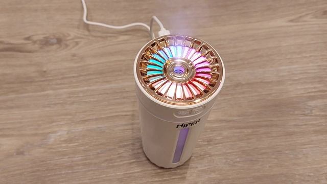 Демонстрация работы подсветки увлажнителя воздуха HIPER HI-HAD1 смотреть онлайн