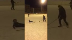 Как учиться кататься на коньках