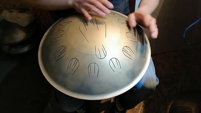 Летающая тарелка? Hang барабан ханг