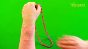 Фокус Юркая ящерица / Игра с веревкой на пальцах / Ящерица на пальцах из веревки
