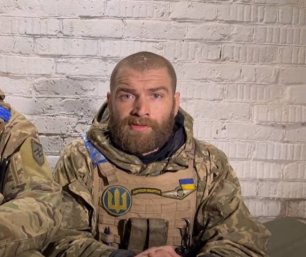 Командир морпехов Украины Сергей Волынский сдался в плен.mp4
