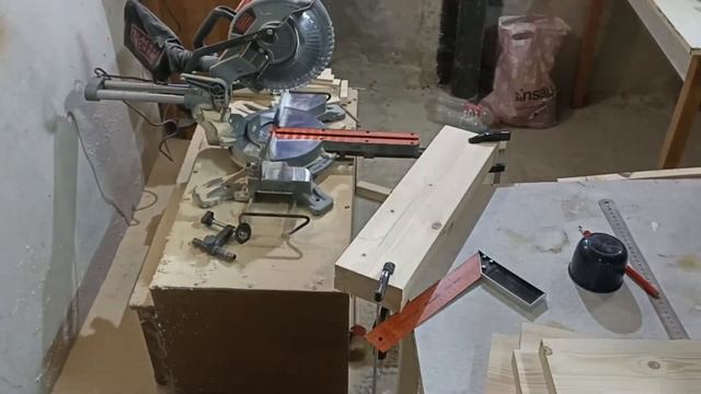 Простая винная полка. Из двух досок своими руками. #DIY