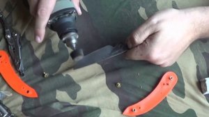 Убираем ржавчину с клинка из высокоуглеродистой стали Removing the rust from high carbon steel kniv