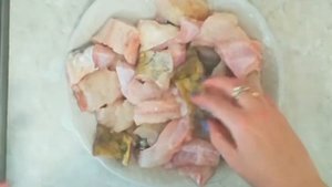 ?Сом в кляре. ?Catfish in batter.
