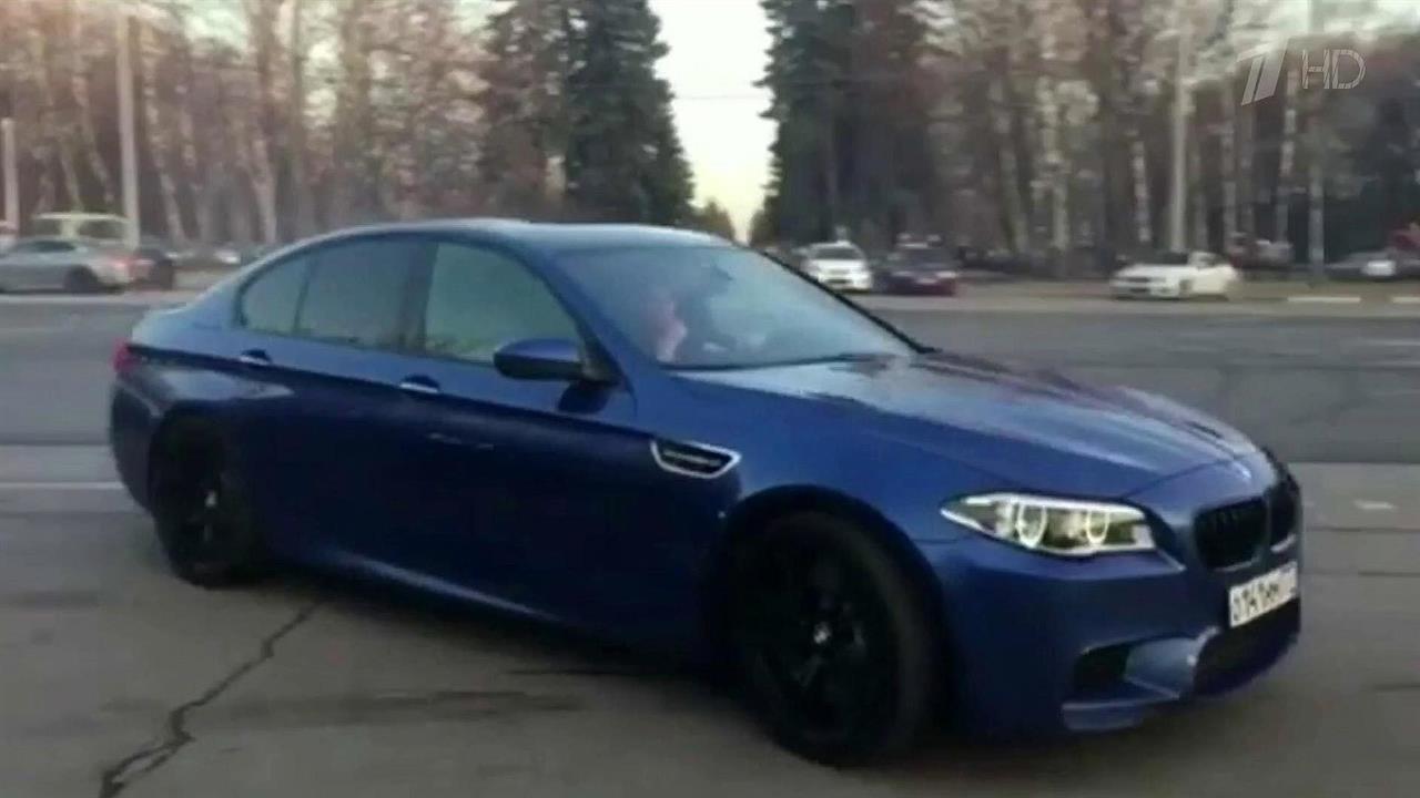 В интернете появилось еще одно скандальное видео с автохулиганством "золотой молодежи"