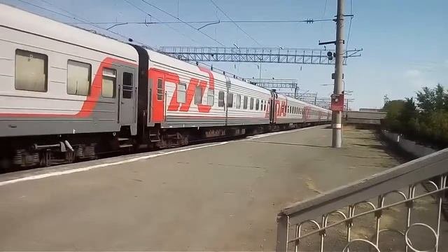 Пассажирский поезд Оренбург - Новый Уренгой (20/08/17)