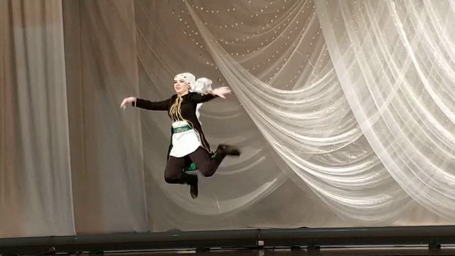 Сирийская Дабка / Юлия Махонина