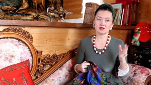 КАК НОСИТЬ ШАЛЬ ИЛИ БОЛЬШОЙ РУССКИЙ ПЛАТОК ЗИМОЙ |  СТРОИТЕЛЬСТВО МАЛЕНЬКОЙ ПОДЗЕМНОЙ ТЕПЛИЦЫ