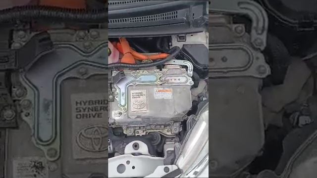 TOYOTA VITZ HYBRID ??? смотреть онлайн