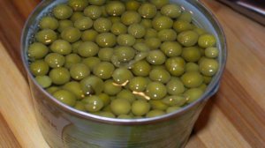 Салат с ветчиной и луком пореем