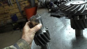 Замена цилиндрички не снимая редуктора. Урал 5557 лесовоз