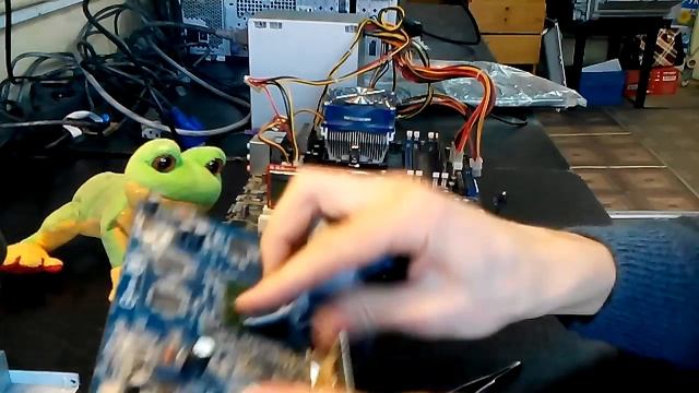 как убрать артефакты видеокарты в играх - диагностический ремонт видеокарты смотреть онлайн