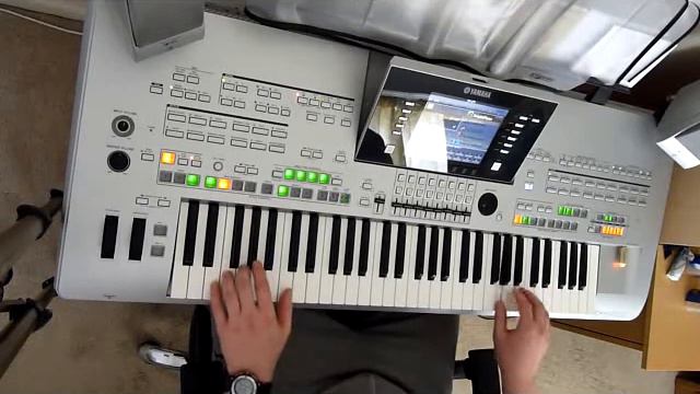 Maxell - Lekcja Miłości * Yamaha TYROS 3 * смотреть онлайн