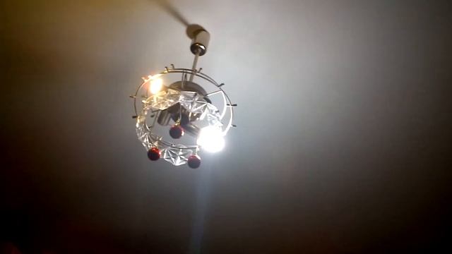 Светодиодная лампа против энергосберегающей смотреть онлайн