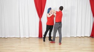 5 Easy West Coast Swing Moves for Beginner West Coast Swing Dancers